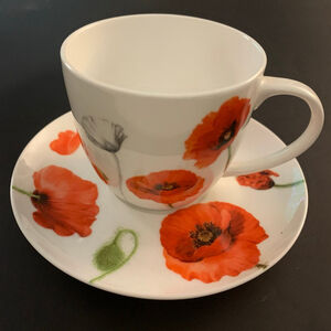 Ashdene Poppies Collection White Red Fine Bone China Cup & Saucer cracked handle